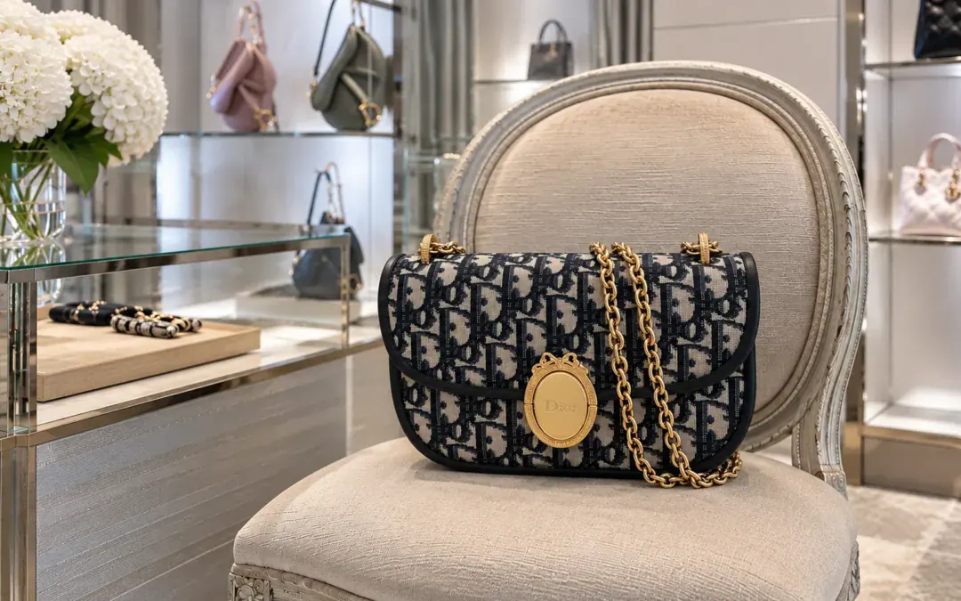 Dior оригинал из Италии: как купить и не переплатить